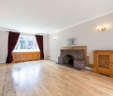 Weston Grove, Bagshot - 4 bedrooms Property for lettings - Seymours - Photo 1