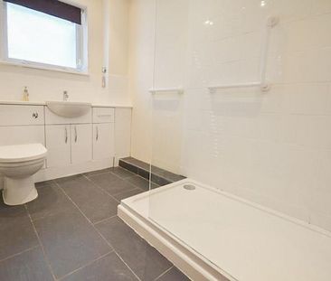 Wentworth Close, Bexhill On Sea, TN40 2PQ - Photo 5