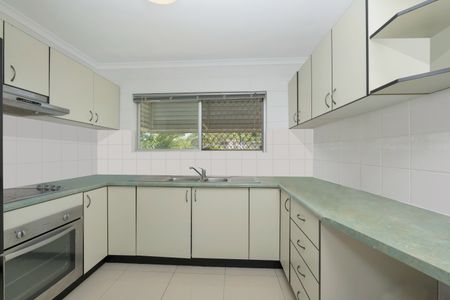 2/179 Albert Street, Cranbrook QLD 4814 - Apartment For Rent | Domain - Photo 5