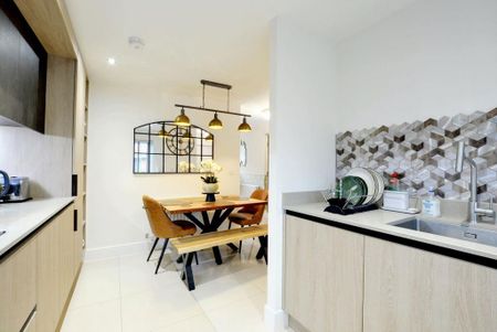 3 bedroom detached house to rent - Photo 3