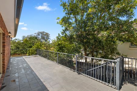 1 Rosemount Avenue, Pennant Hills NSW 2120 - House For Rent | Domain - Photo 3