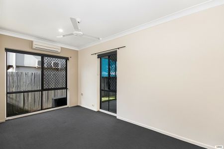 2/115 Thirteenth Avenue, RAILWAY ESTATE - Photo 2