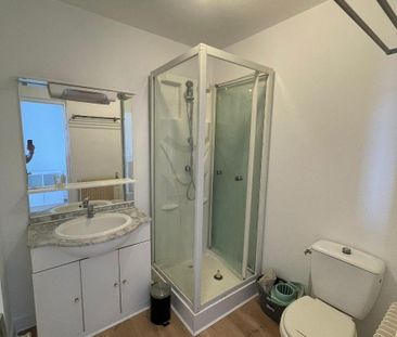 Location Appartement 2 pièces 34m² BORDEAUX 33000 - Photo 4