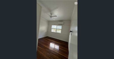 Nestled amongst the trees - Photo 3