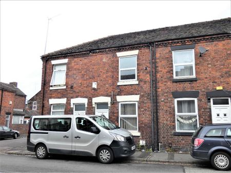 2 bedroom terraced house to rent - Photo 2