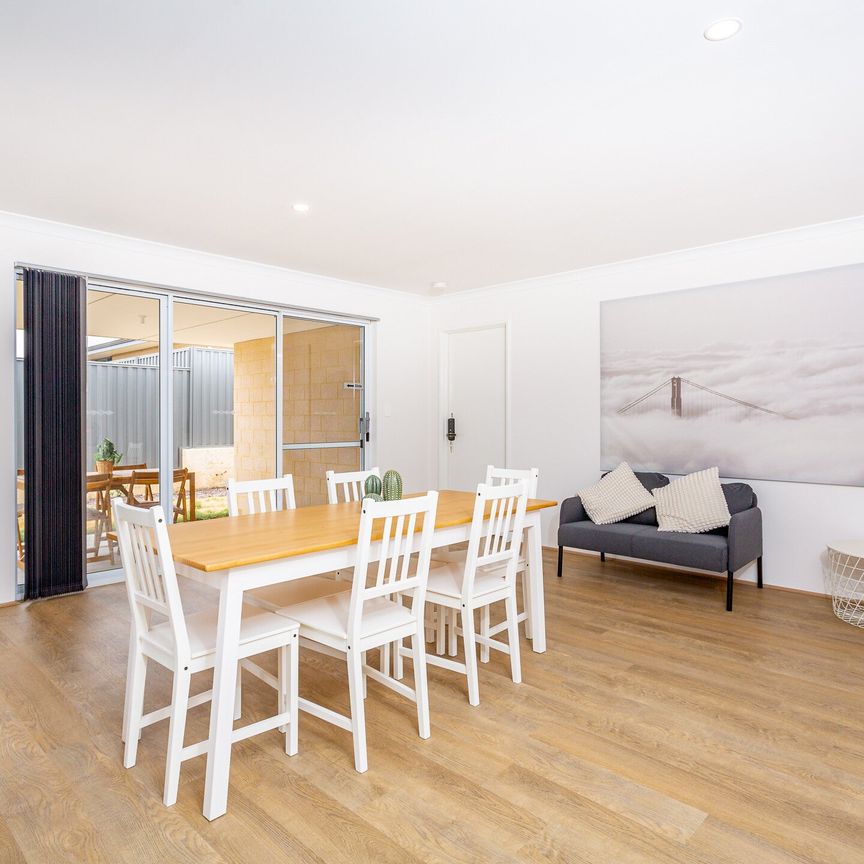 Upper Swan - Photo 1