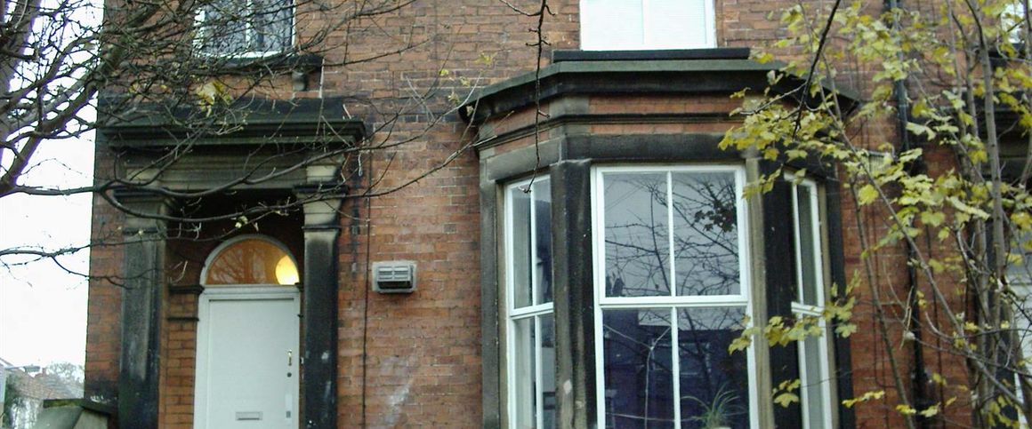 Flat 4, 15 Richmond Road, Hyde Park, Leeds, LS6 1BX - Photo 1