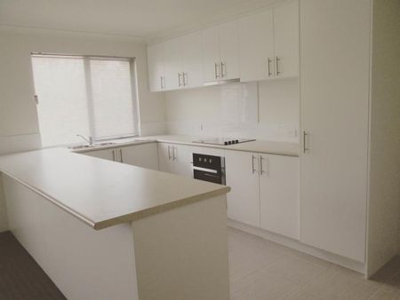 NRAS PROPERTY - BEAUTIFUL UNIT! - Photo 4