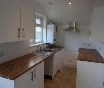 2 bedroom maisonette to rent - Photo 4