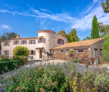 Maison / Villa • Plateau de Puyricard-La Trévaresse, Aix-en-Provence - Photo 3