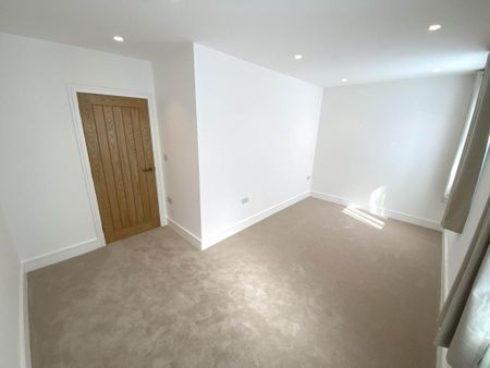 4 bedroom chalet to rent - Photo 5