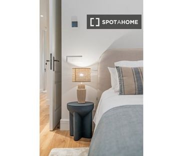 4 room luxury Apartment for rent in Madrid, Autonomous Region of Ma... - Photo 6