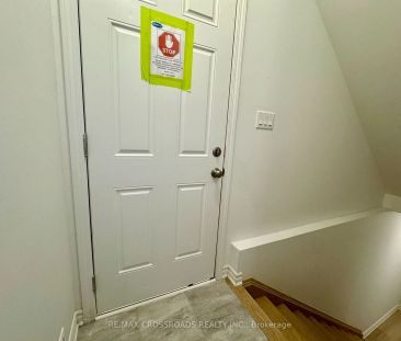 Detached Home For Lease | E9231024 - Photo 1