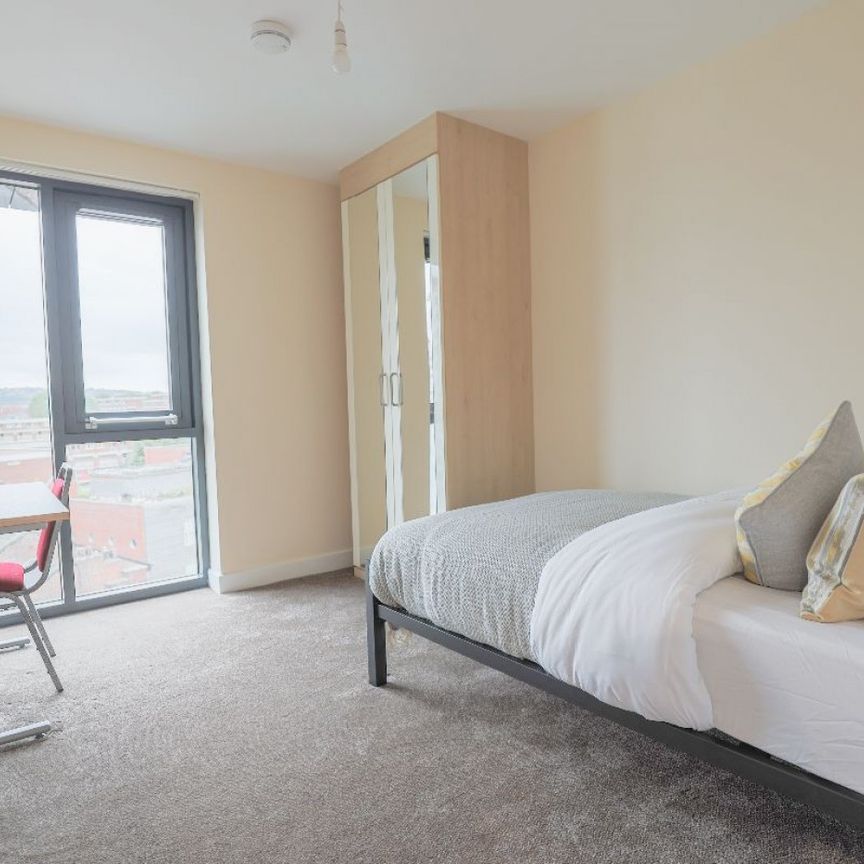 3 bed Apartment 44 Ecco - Photo 1