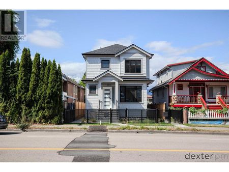 2219 E 1ST AVENUE, Vancouver, British Columbia - Photo 3