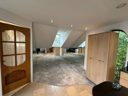 Monton Road, Salford - Photo 1