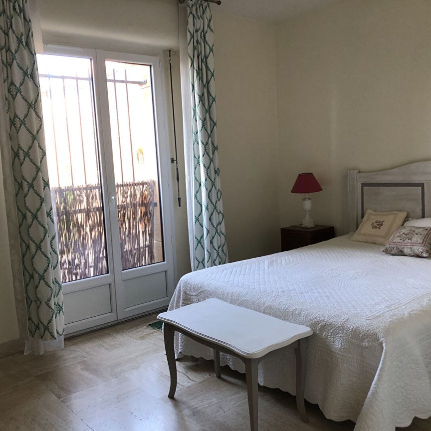 Quartier recherché du centre-ville, 3 pièces 72m² meublé, avenue de la Violette - Photo 1