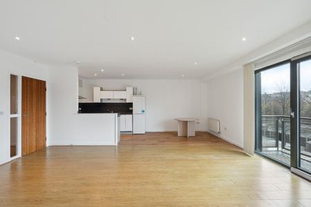 2 bedroom flat to rent - Photo 3