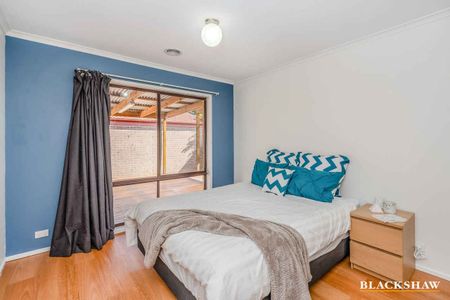 Renovated, Low Maintenance Living - Photo 5