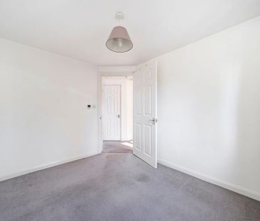 2 bedroom detached bungalow to rent - Photo 5