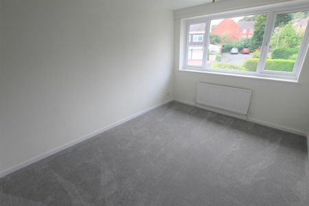 3 bedroom link detached house to rent - Photo 5