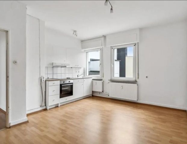 Helle und große 2-Zimmer-Wohnung in Top-Lage in Hofheim - Foto 1