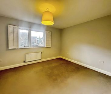 2 bedroom semi-detached house to rent - Photo 5