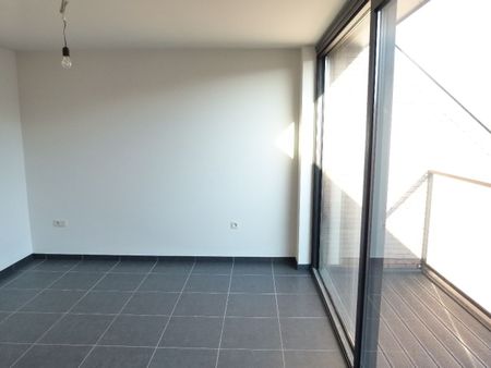 Woning met 2 (3) slpk. met garage en terras in Herk-de-Stad - Foto 5