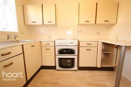 2 bedroom apartment to rent - Photo 3