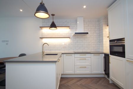 Cashmere House, London Dock, 23 Gauging Square, London, E1W 2AW - Photo 4