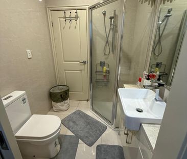 Box Hill North - Photo 2