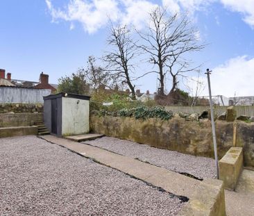 3 bedroom terraced house to rent - Photo 2