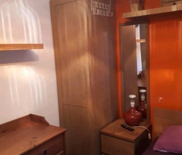 1 Bed Flat, Willow Way, W11 - Photo 4