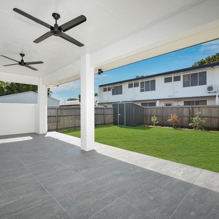 23b Albury St, Pimlico QLD 4812 - House For Rent | Domain - Photo 3
