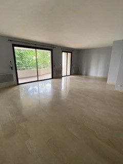 Location Appartement 3 pièces 94m² LYON 3ème - Photo 1