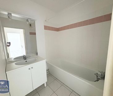 Location Appartement 2 pièces 54m² CAMBRAI 59400 - Photo 3