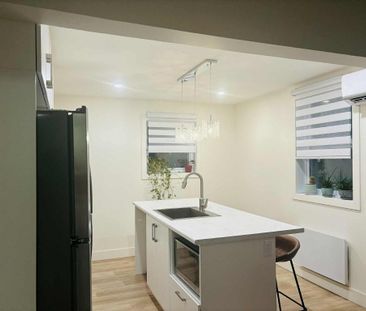 Magnifique 5 1/2 secteur limoilou ( Maizeret ) rénové 100% - Photo 2