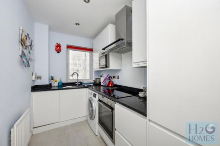 2 bedroom apartment to rent - Photo 3