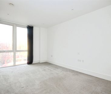 Gaumont Place, London, SW2 4GB - Photo 2