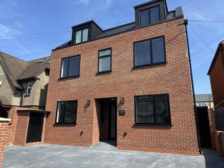 2 bedroom flat to rent - Photo 3