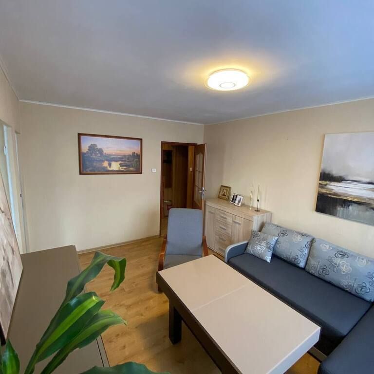 2 pokoi na wynajem, krótki termin - Photo 1