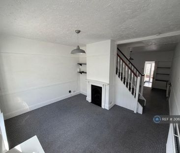 2 bedroom terraced house to rent - Photo 1