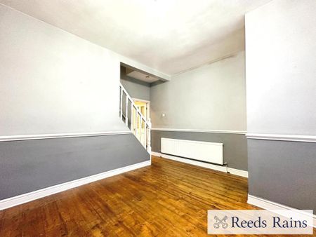 2 bedroom terraced house to rent - Photo 3
