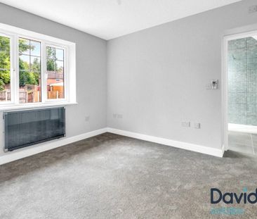3 bedroom semi-detached house to rent - Photo 4