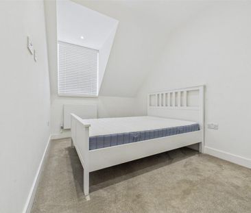 3 bedroom apartment to rent - Photo 5