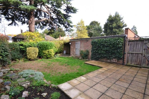 Orchard Crescent, Stevenage, Hertfordshire, SG1 3EW - Photo 1