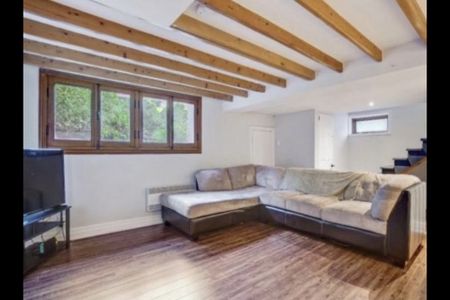 Apartment For rent Longueuil - Photo 2