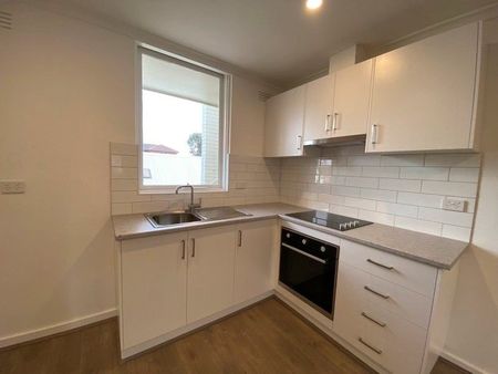 A SHORT STROLL TO CENTRAL FLEMINGTON - Photo 4