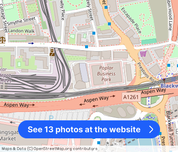 Williamsburg Plaza, Poplar - Photo 1