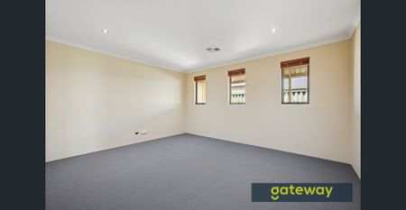 QUALITY, SPACIOUS HOME IN IDEAL LOCATION - Photo 3